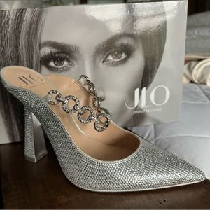 JLO JENNIFER LOPEZ Taia Mule 7.5